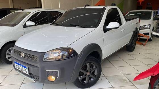 FIAT STRADA 1.4 MPI FREEDOM CD 8V FLEX 3P MANUAL